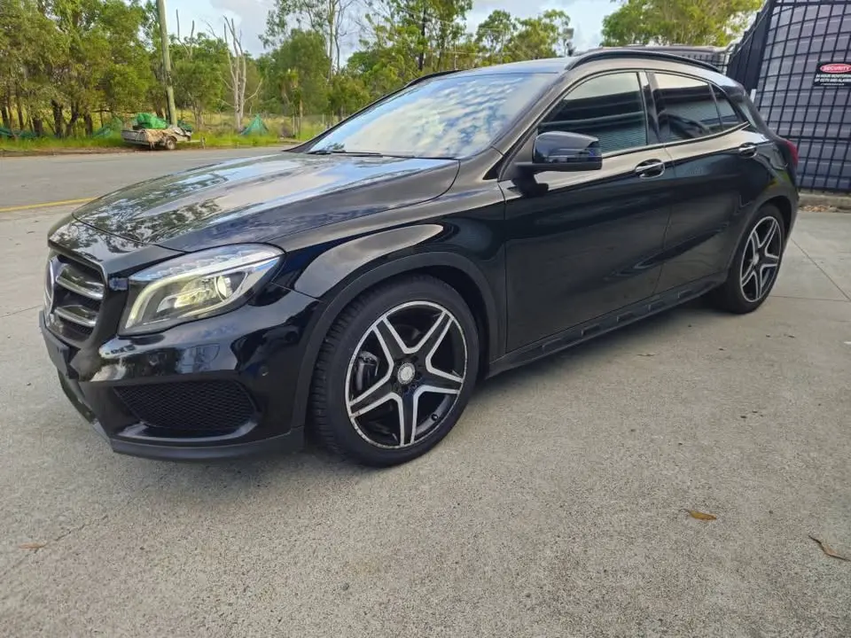 23-06-2026-mercedes-gla-250-auto-002.webp