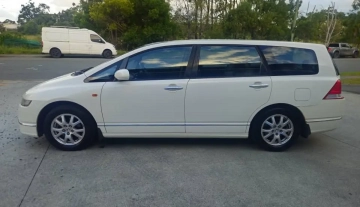 19-06-20026-2005-honda-oddessy-automatic-007.webp
