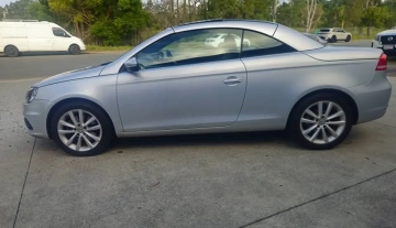 19-06-2026-2011-vw-eos-convertible-auto-010.webp